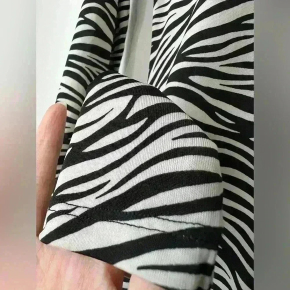 H&M Womens Sheer Black and White Zebra Animal Print Long Sleeve Bodysuit XS - Picture 5 of 11